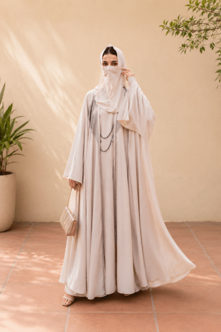 The Desert Quartz Farasha Set